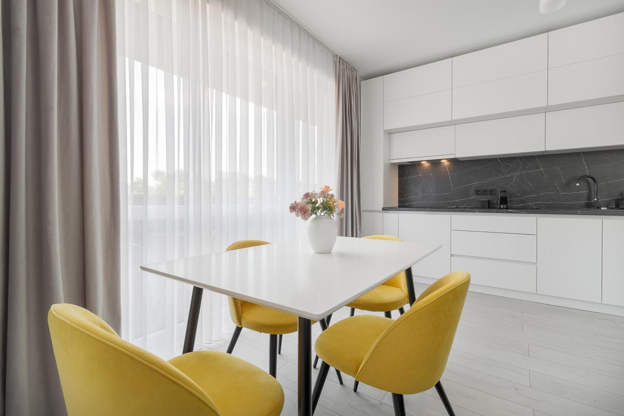 Blanco Apartamento Oradea Exterior foto