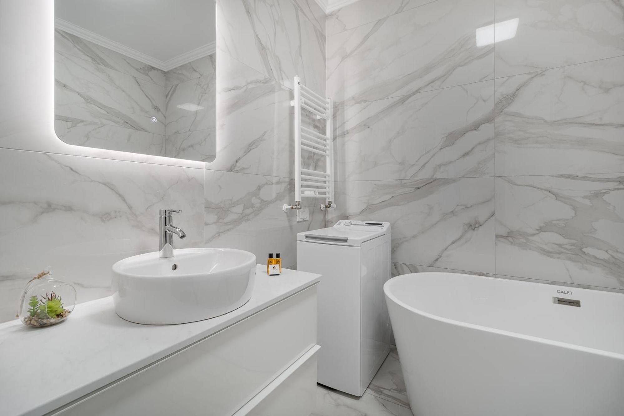 Blanco Apartamento Oradea Exterior foto